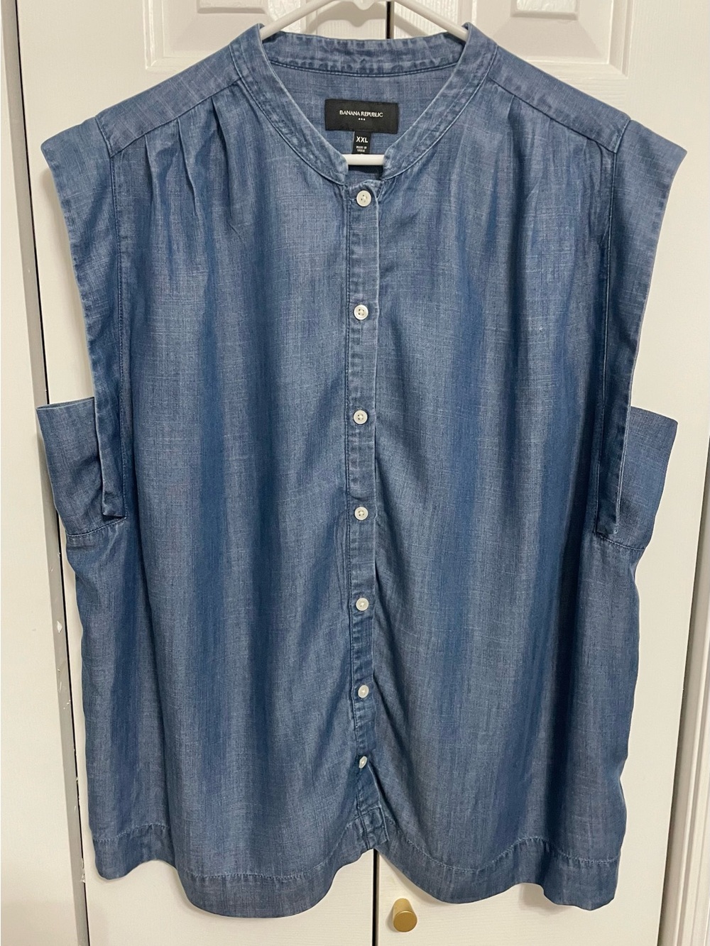 Banana Republic Short-Sleeve Chambray Shirt - Light Blue